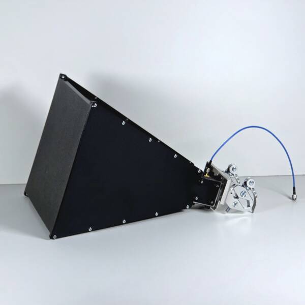 Рупорна Антена